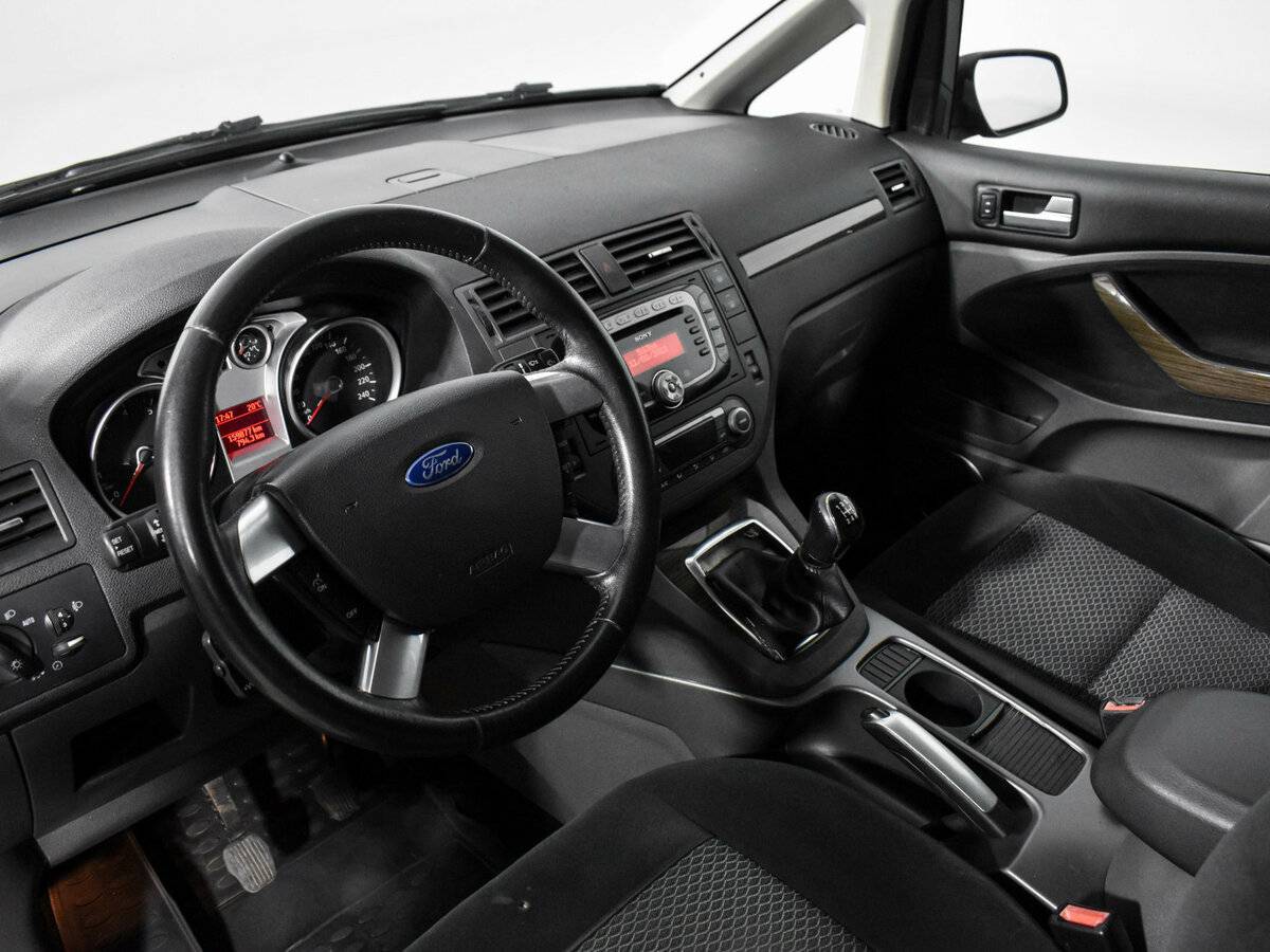 Ford C-MAX с пробегом — 2008 год. Фото: #8