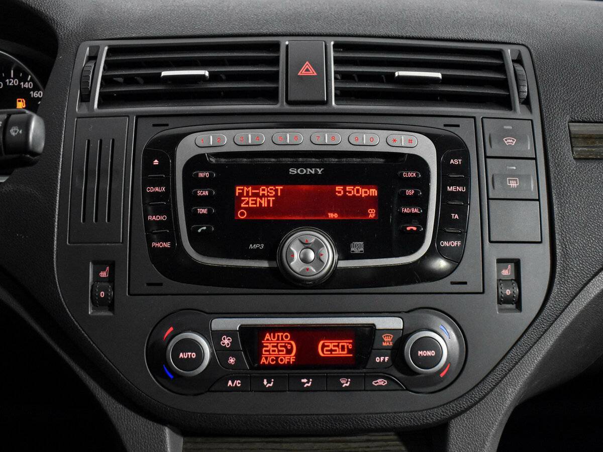 Ford C-MAX с пробегом — 2008 год. Фото: #13