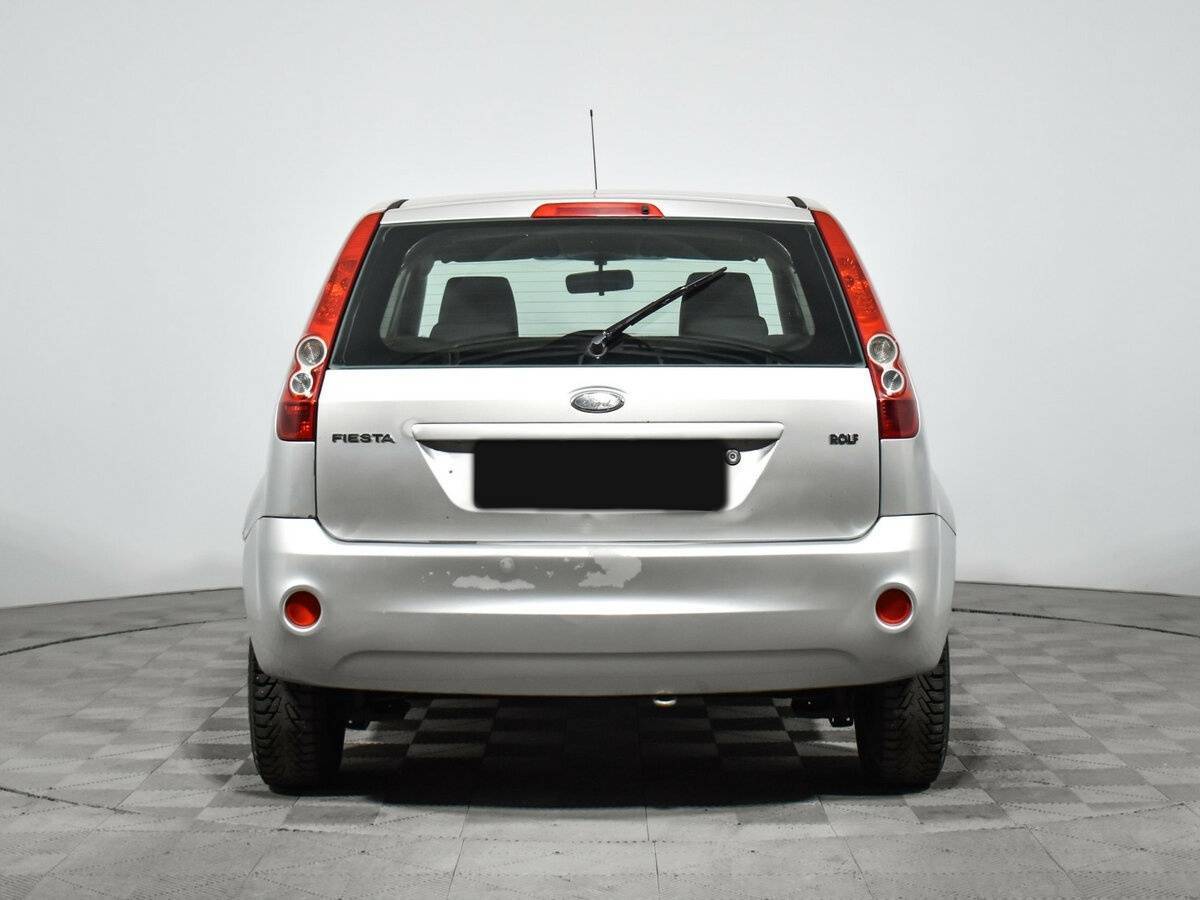 Ford Fiesta с пробегом — 2007 год. Фото: #5