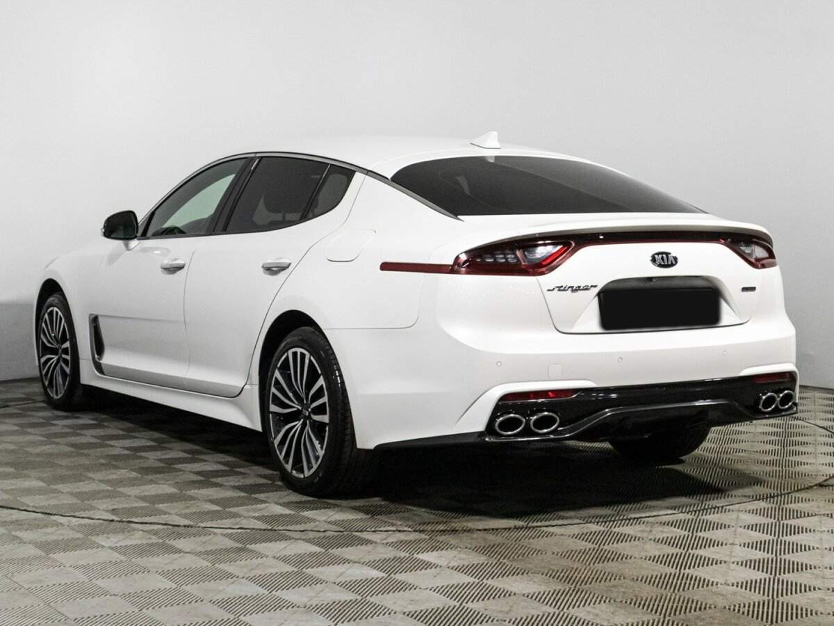 Kia Stinger с пробегом — 2019 год. Фото: #6