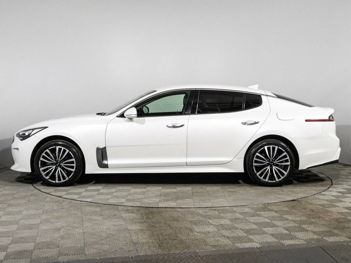 Kia Stinger с пробегом — 2019 год. Фото: #7
