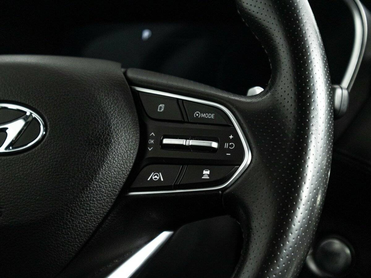 Hyundai Santa Fe с пробегом — 2021 год. Фото: #26