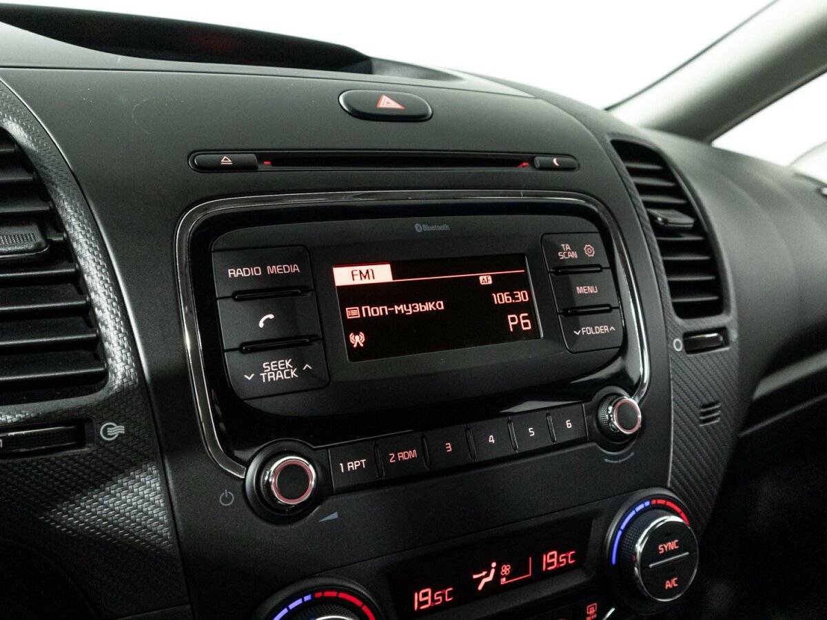 Kia Cerato с пробегом — 2018 год. Фото: #16