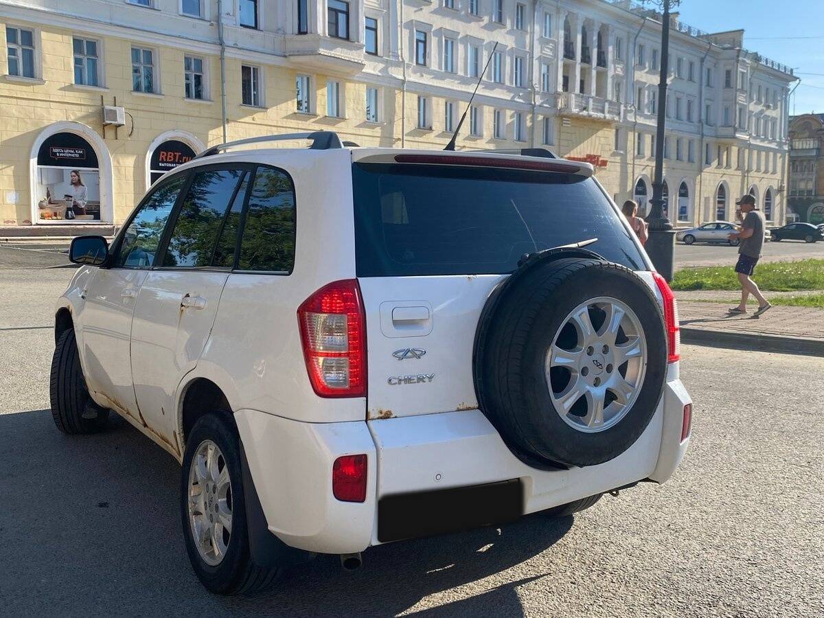 Chery Tiggo (T11) с пробегом — 2013 год. Фото: #2