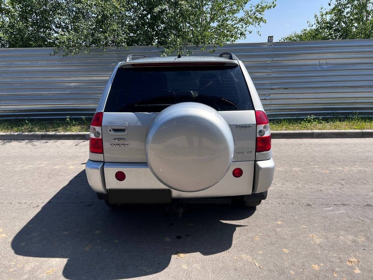 Chery Tiggo (T11) с пробегом — 2010 год. Фото: #4