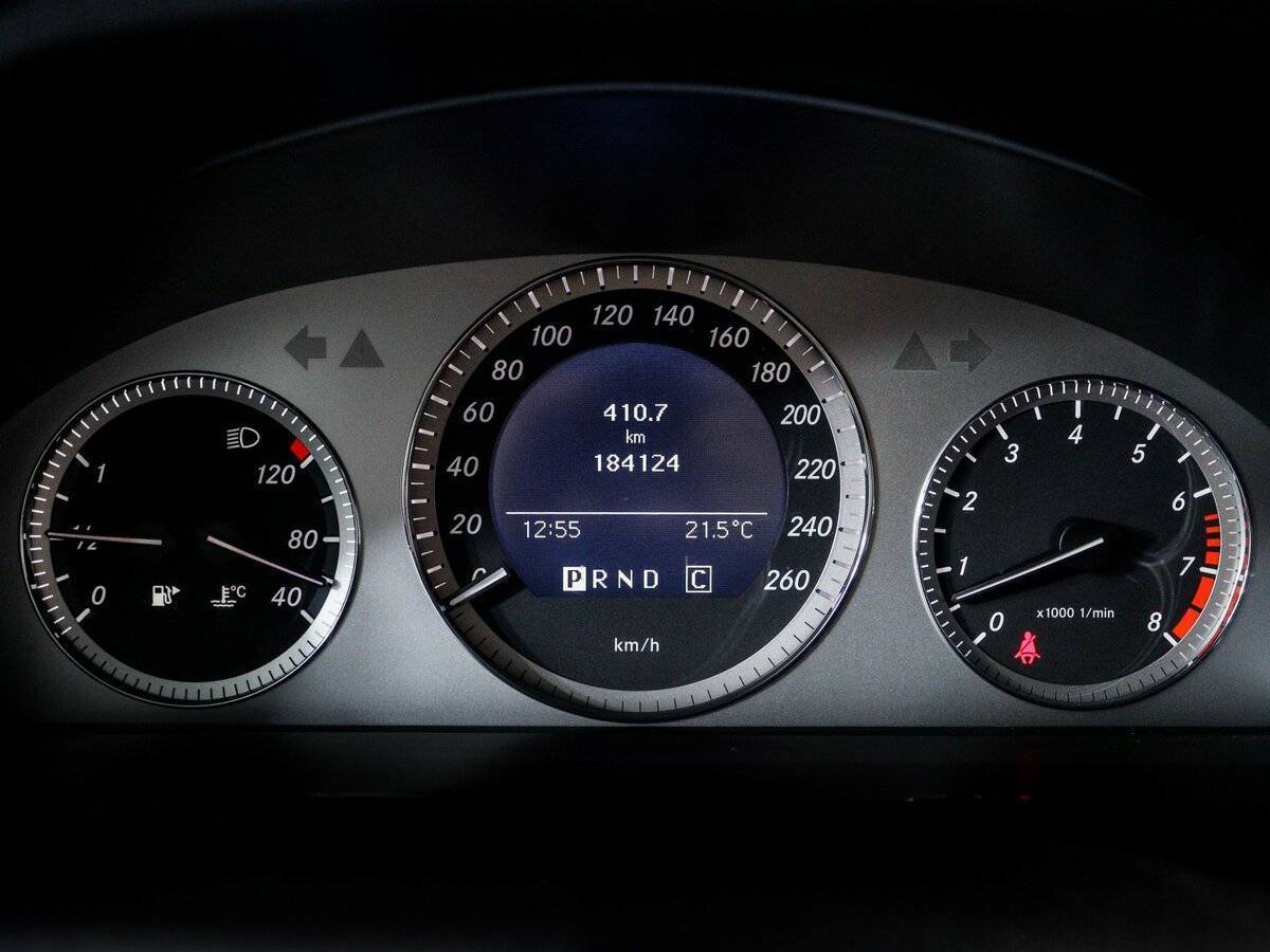 Mercedes-Benz GLK-Класс с пробегом — 2010 год. Фото: #7