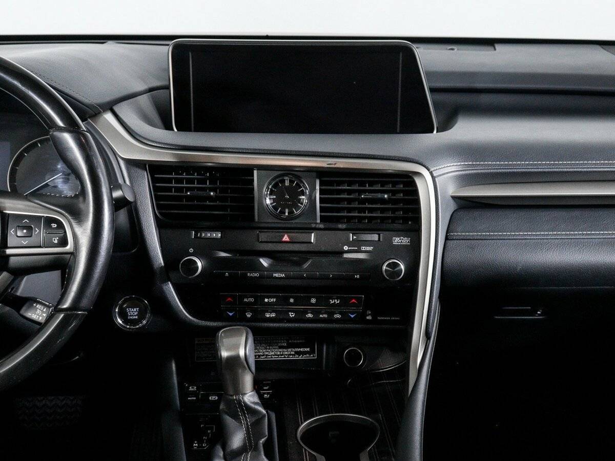 Lexus RX с пробегом — 2016 год. Фото: #12