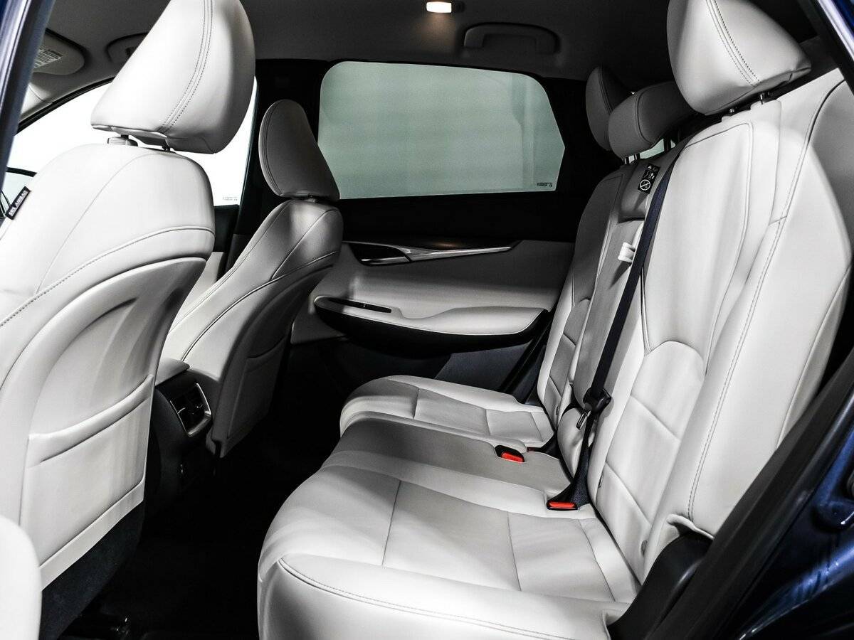 Infiniti QX50 с пробегом — 2018 год. Фото: #12