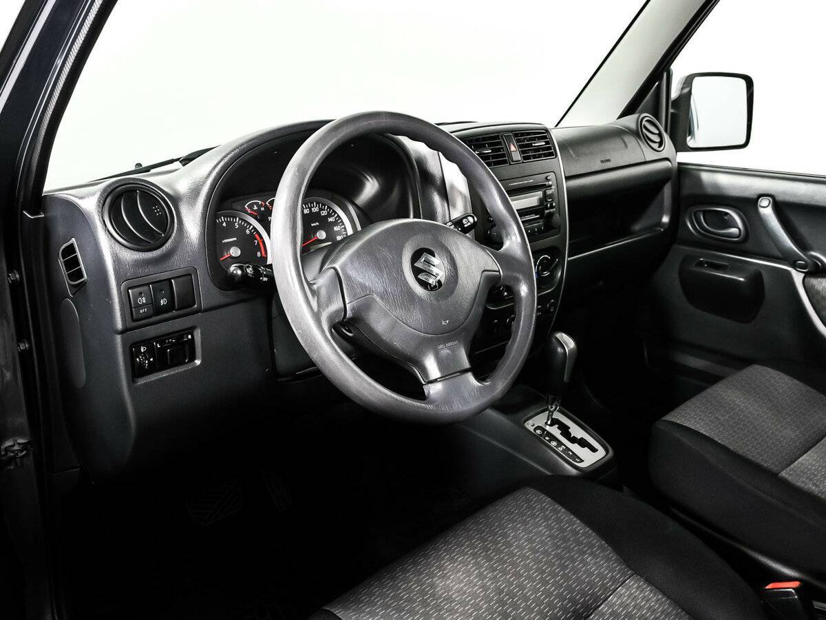 Suzuki Jimny с пробегом — 2006 год. Фото: #11