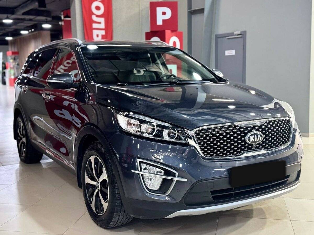 Kia Sorento с пробегом — 2015 год. Фото: #2