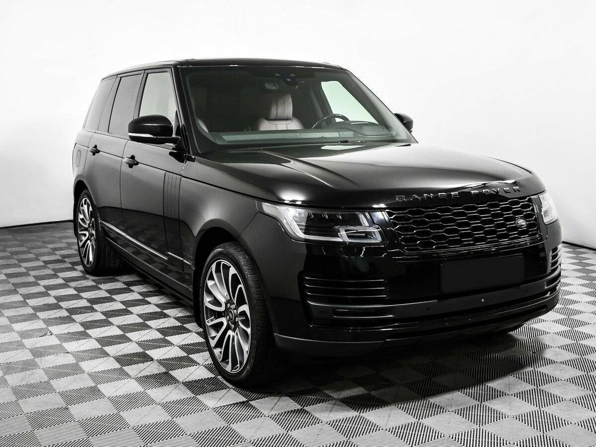 Land Rover Range Rover с пробегом — 2018 год. Фото: #2