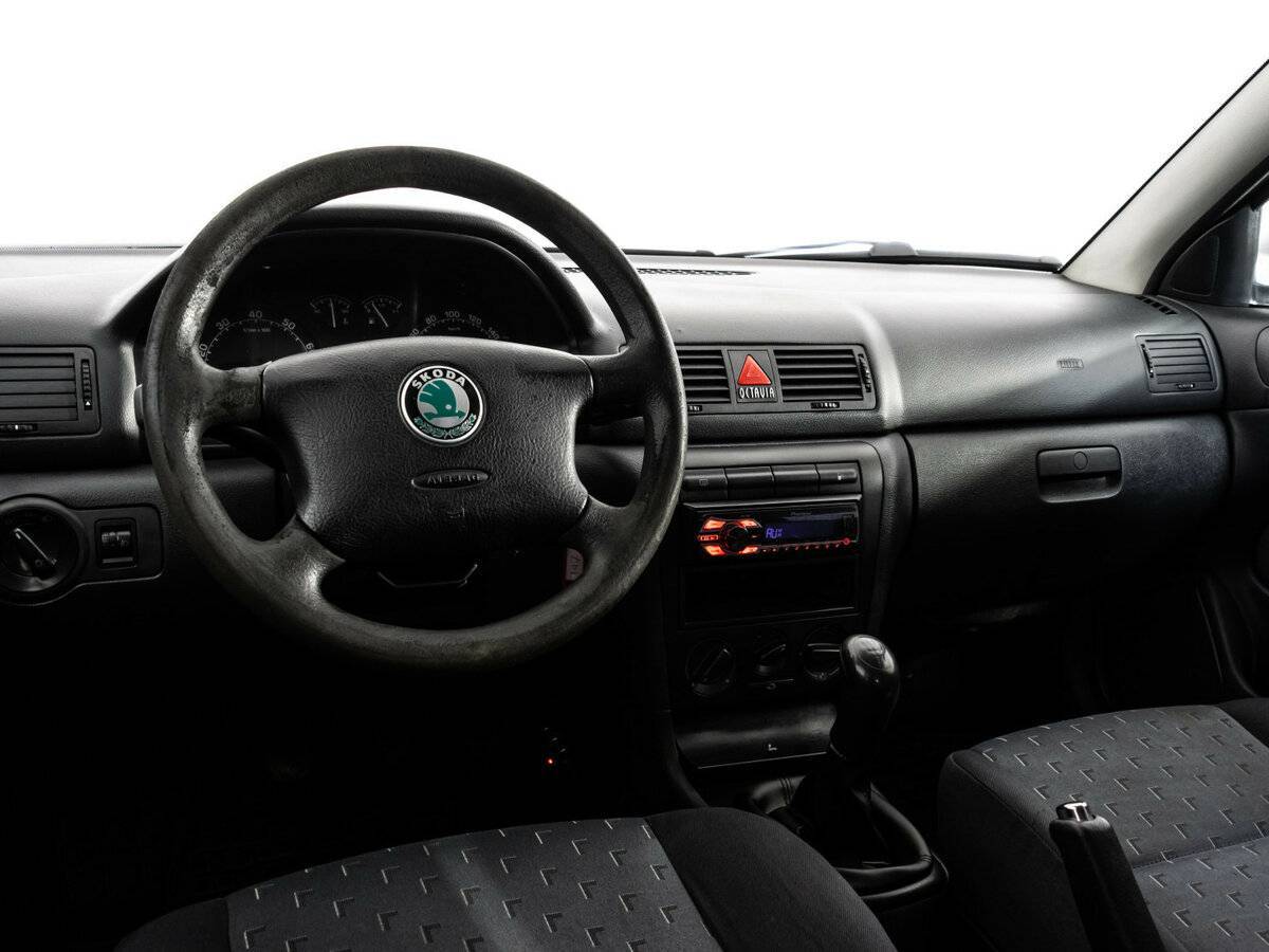 Skoda Octavia с пробегом — 2007 год. Фото: #8