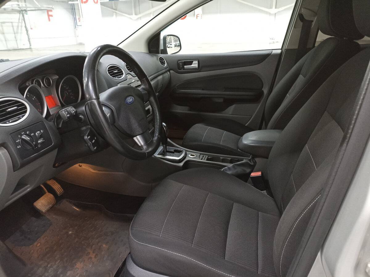 Ford Focus с пробегом — 2011 год. Фото: #15