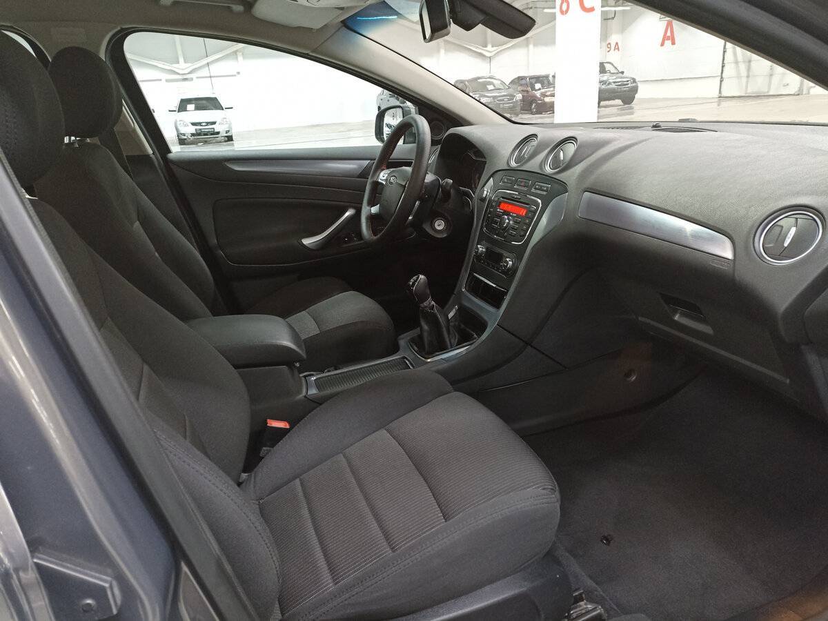 Ford Mondeo с пробегом — 2011 год. Фото: #10