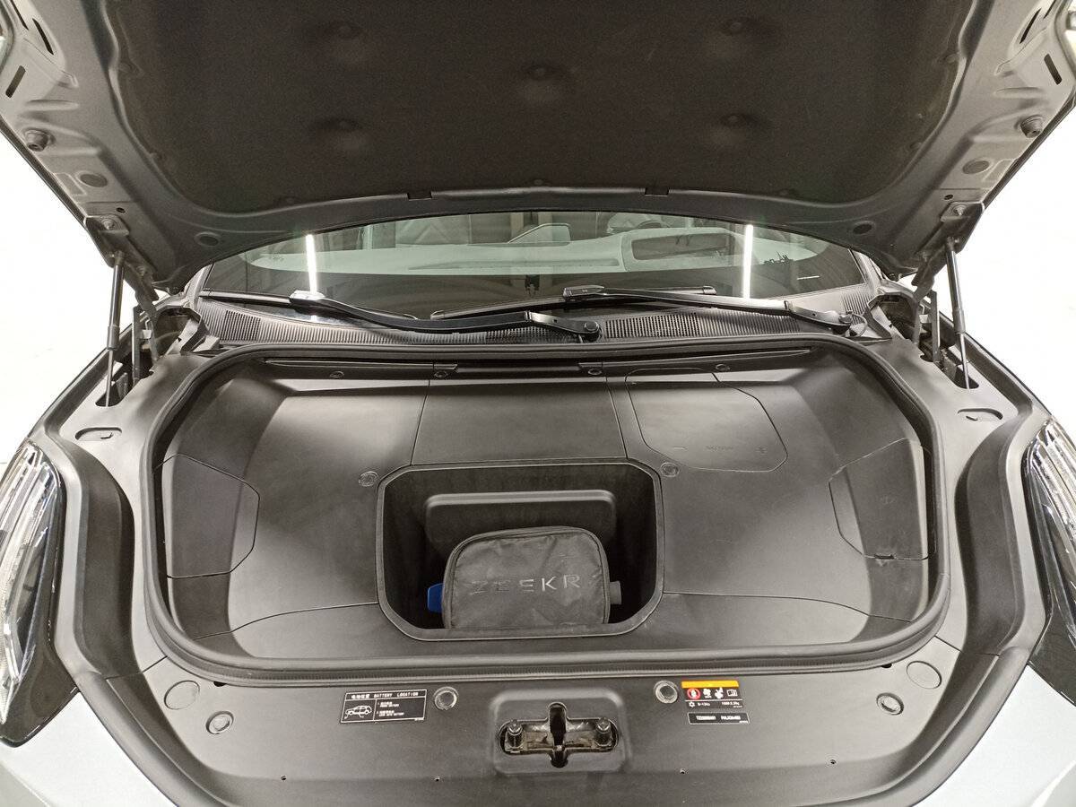 Zeekr 001 с пробегом — 2023 год. Фото: #8