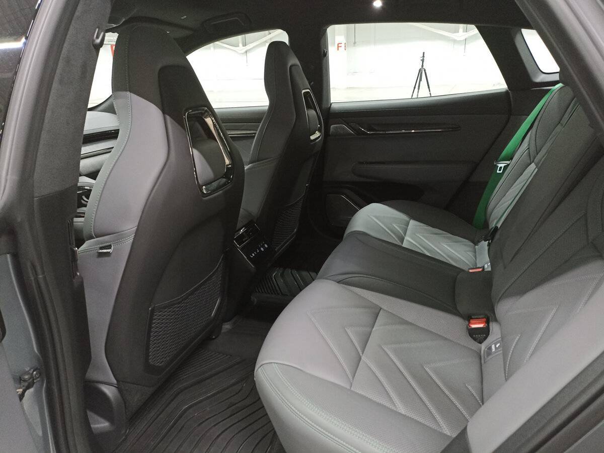 Zeekr 001 с пробегом — 2023 год. Фото: #11