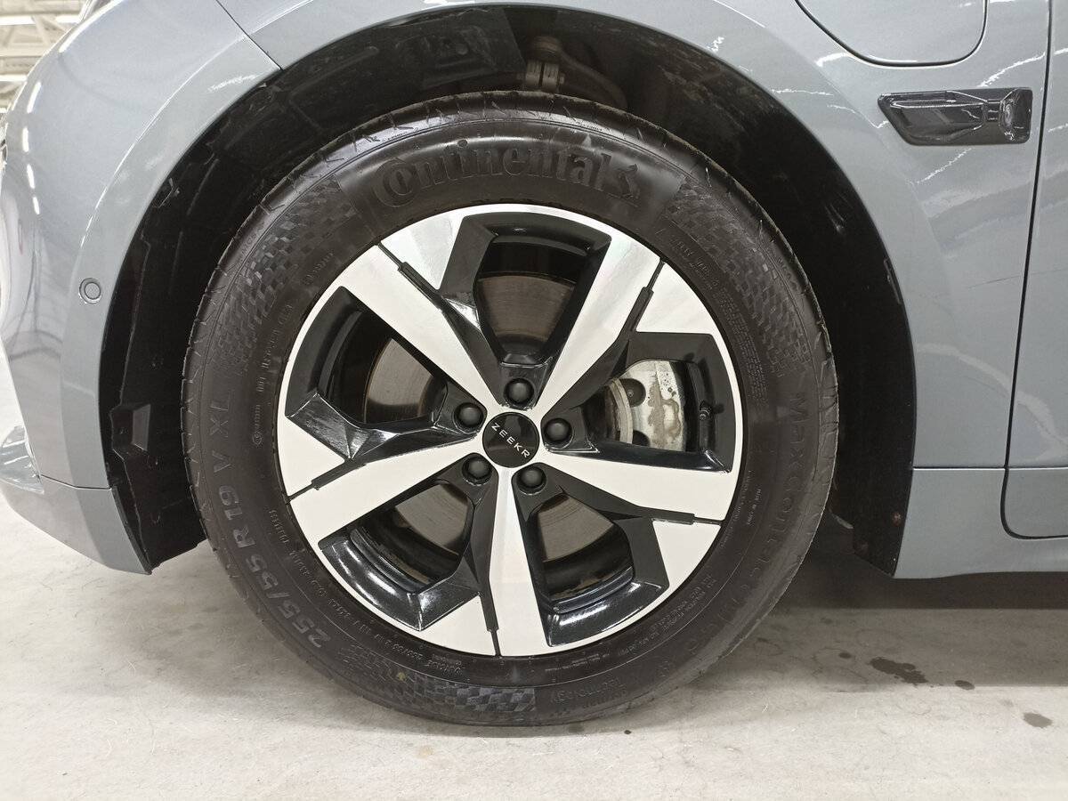 Zeekr 001 с пробегом — 2023 год. Фото: #17