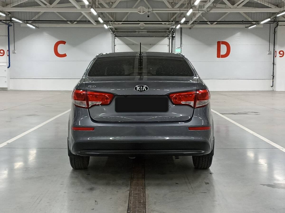 Kia Rio с пробегом — 2016 год. Фото: #5