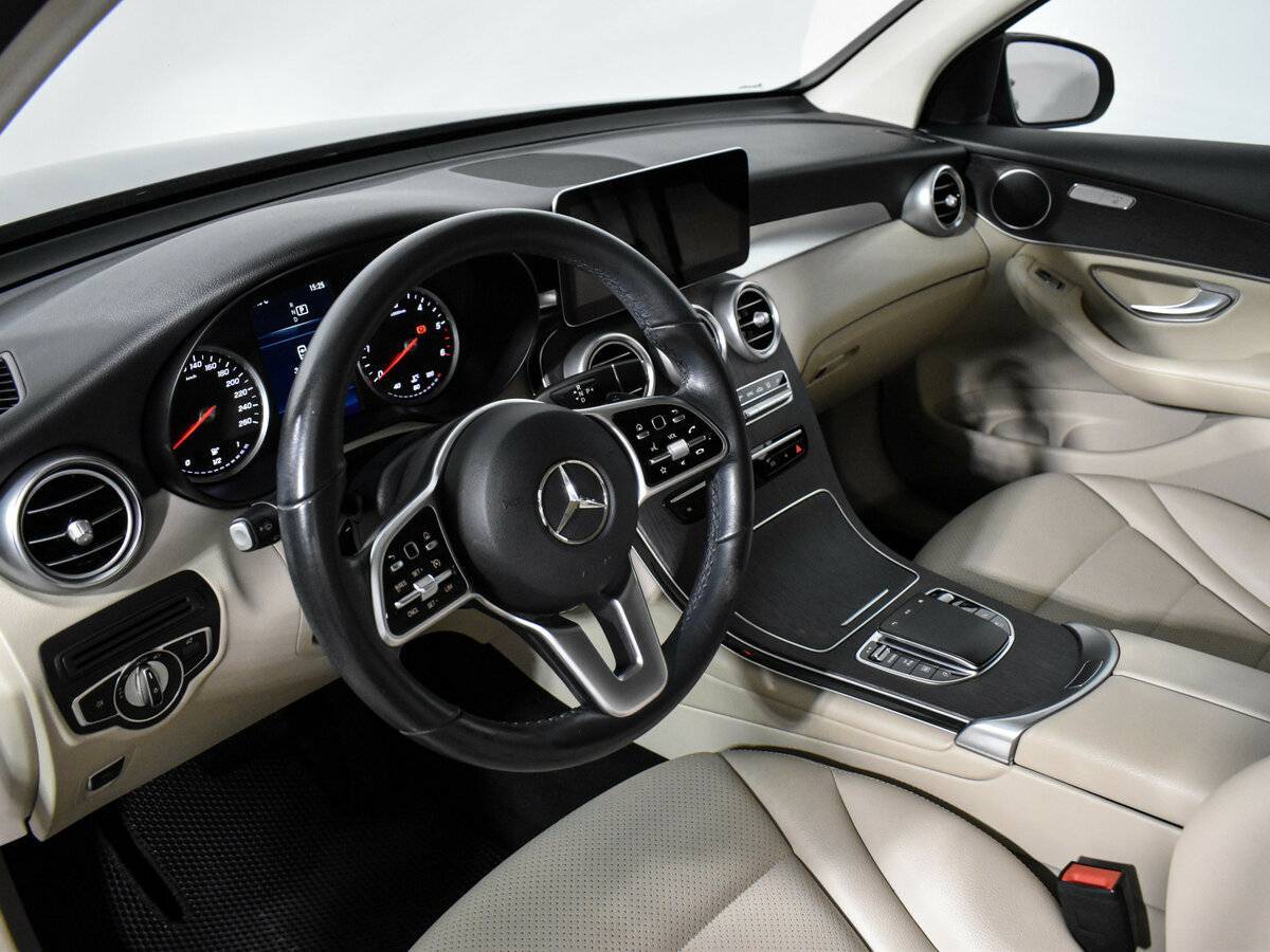 Mercedes-Benz GLC с пробегом — 2021 год. Фото: #7