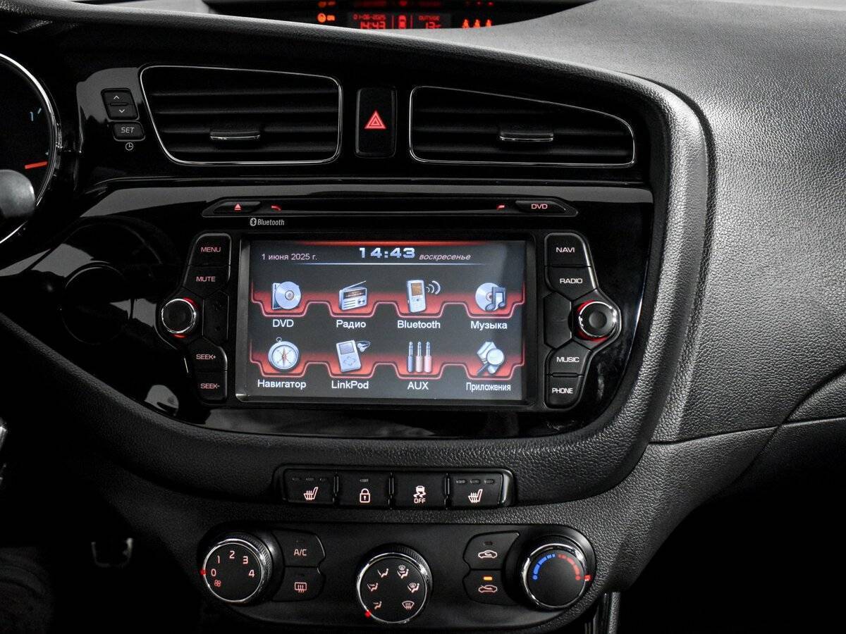 Kia Ceed GT с пробегом — 2015 год. Фото: #13