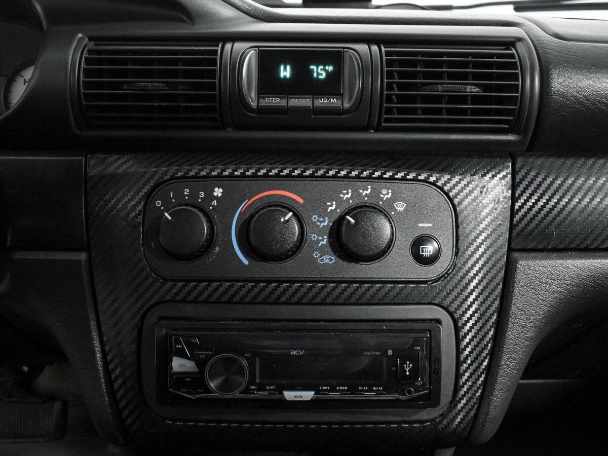 Dodge Stratus с пробегом — 2001 год. Фото: #11