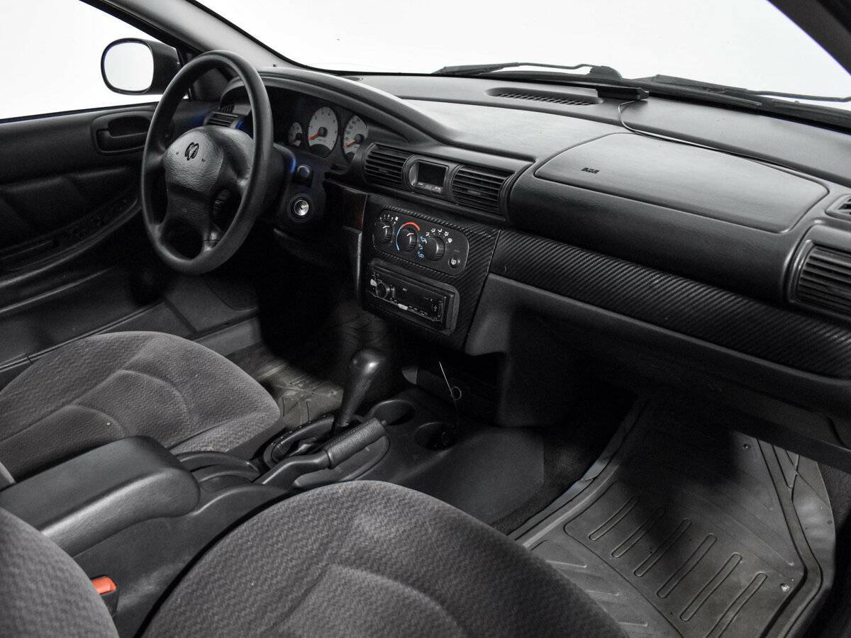 Dodge Stratus с пробегом — 2001 год. Фото: #14