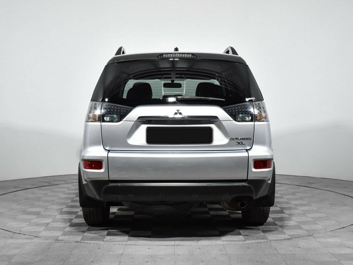 Mitsubishi Outlander с пробегом — 2011 год. Фото: #4