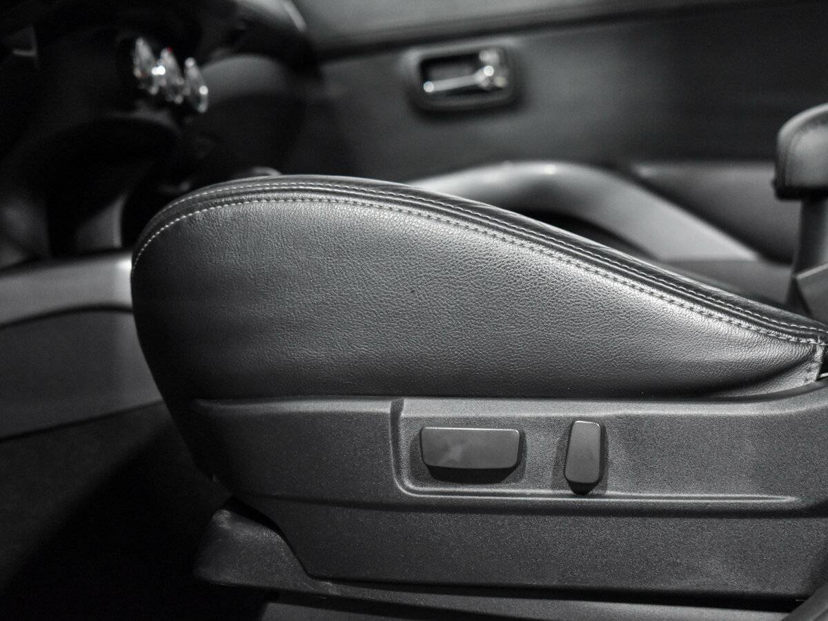 Mitsubishi Outlander с пробегом — 2011 год. Фото: #7