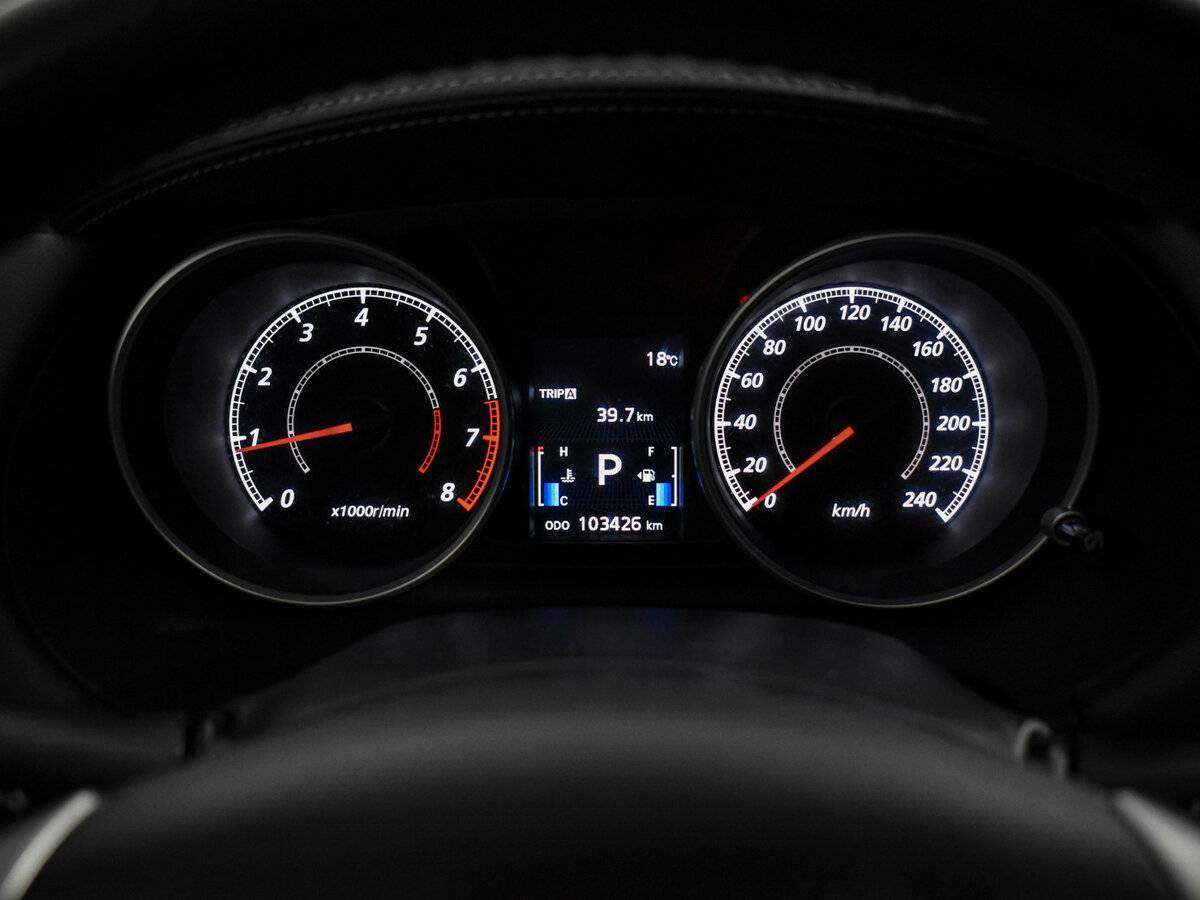 Mitsubishi Outlander с пробегом — 2011 год. Фото: #16