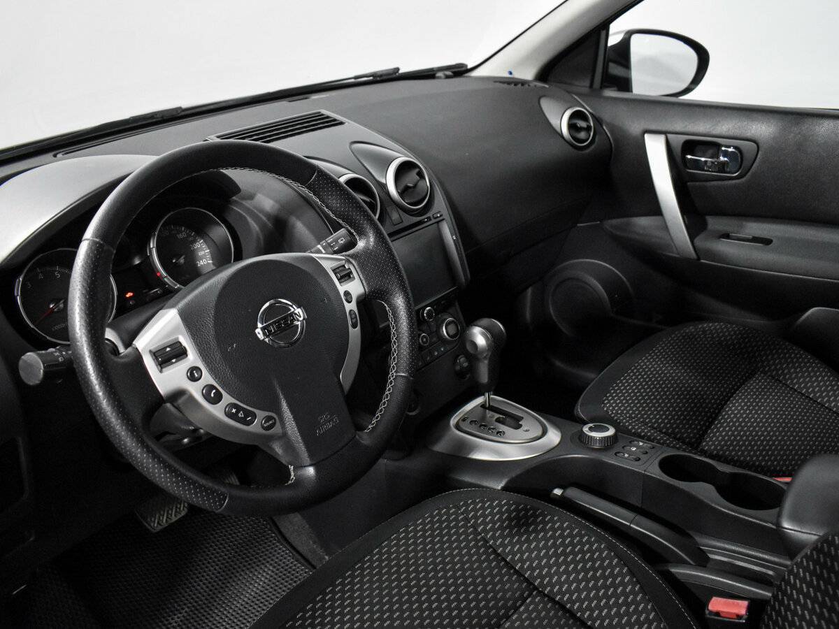 Nissan Qashqai с пробегом — 2009 год. Фото: #8