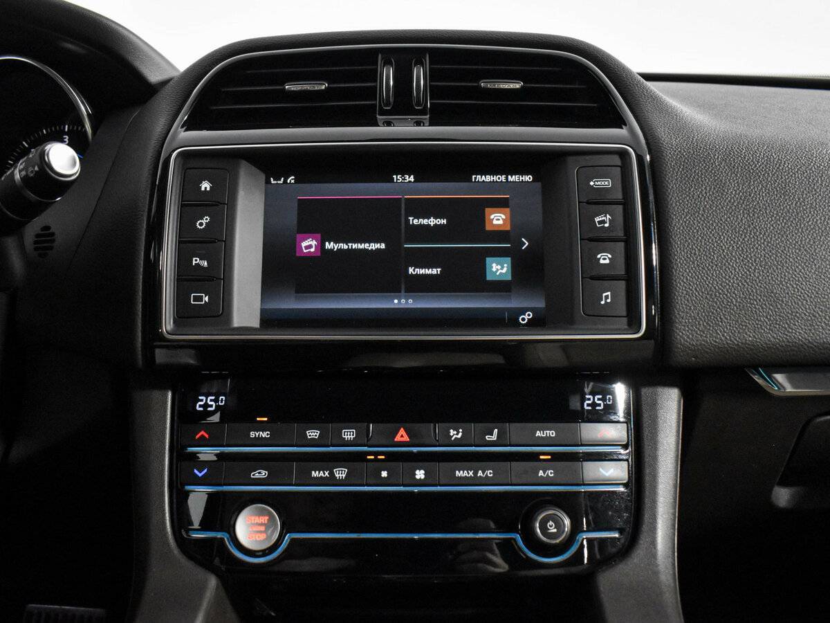 Jaguar F-Pace с пробегом — 2018 год. Фото: #12