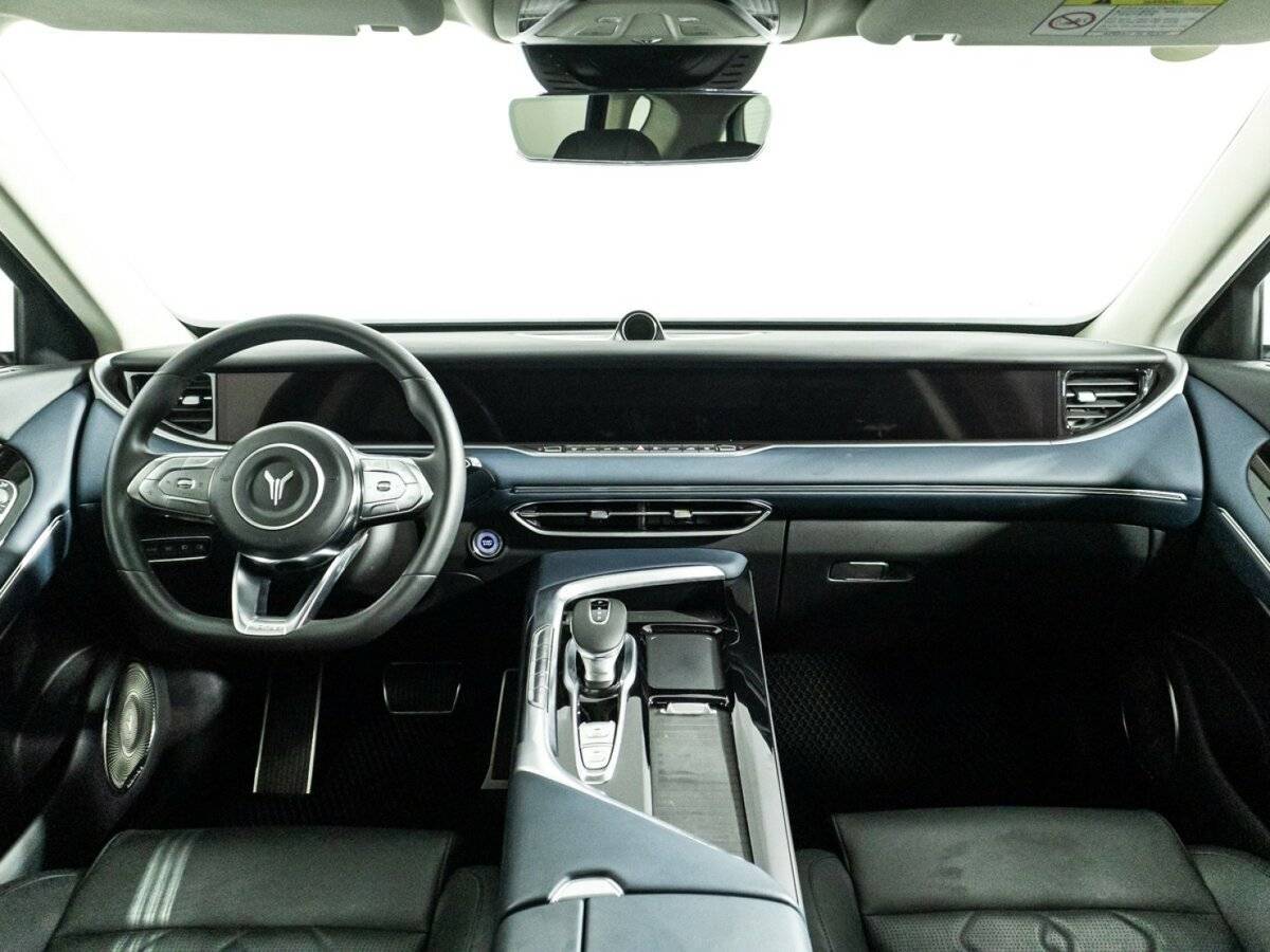 Voyah Free с пробегом — 2022 год. Фото: #12