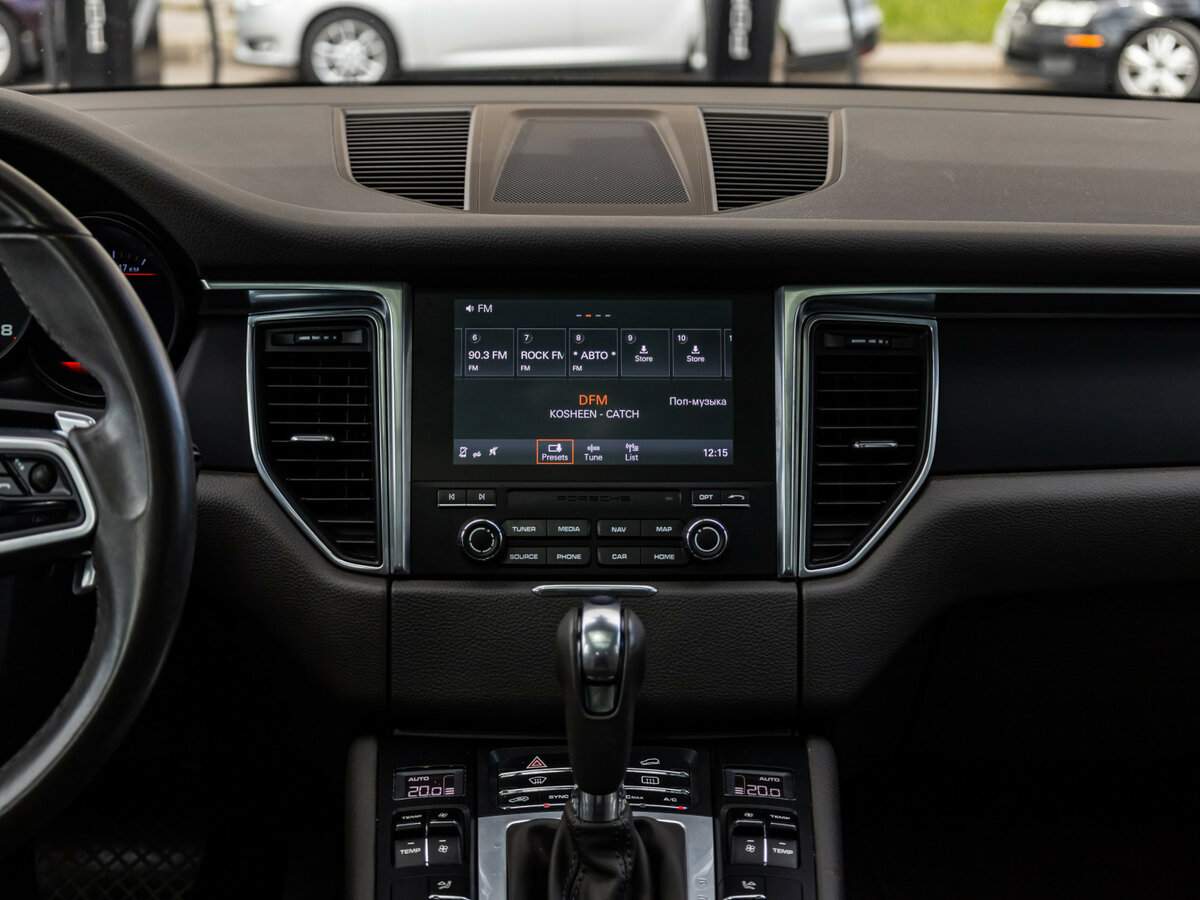 Porsche Macan с пробегом — 2018 год. Фото: #18