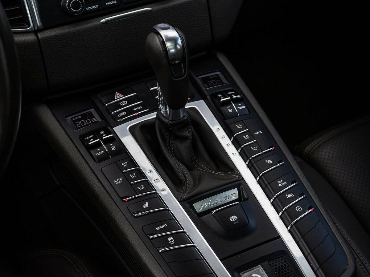 Porsche Macan с пробегом — 2018 год. Фото: #20