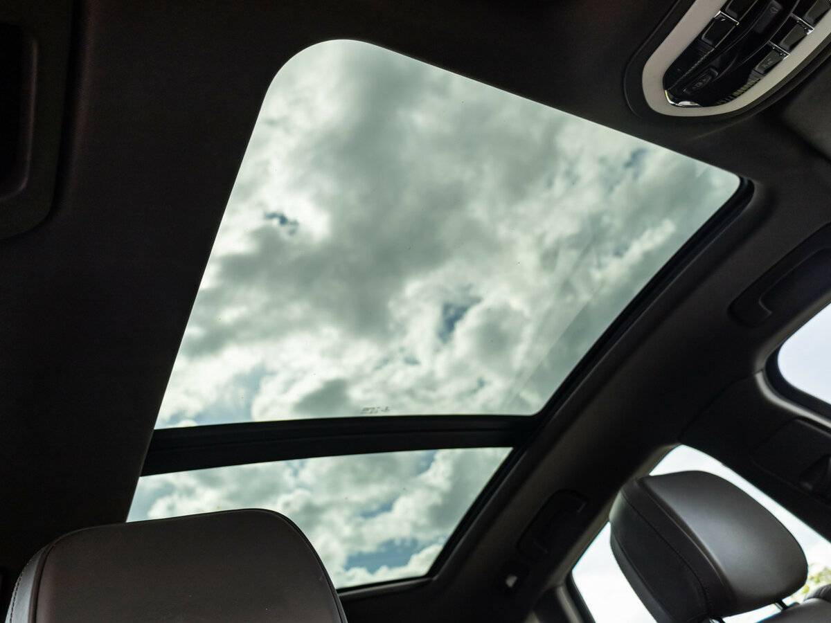 Porsche Macan с пробегом — 2018 год. Фото: #23