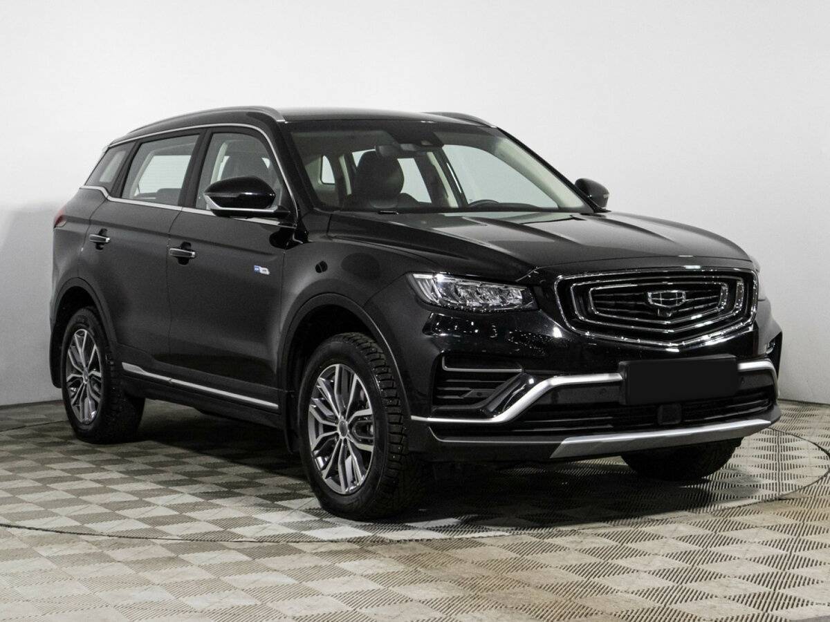 Geely Atlas Pro с пробегом — 2024 год. Фото: #2