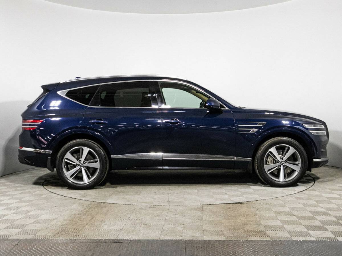 Genesis GV80 с пробегом — 2022 год. Фото: #3