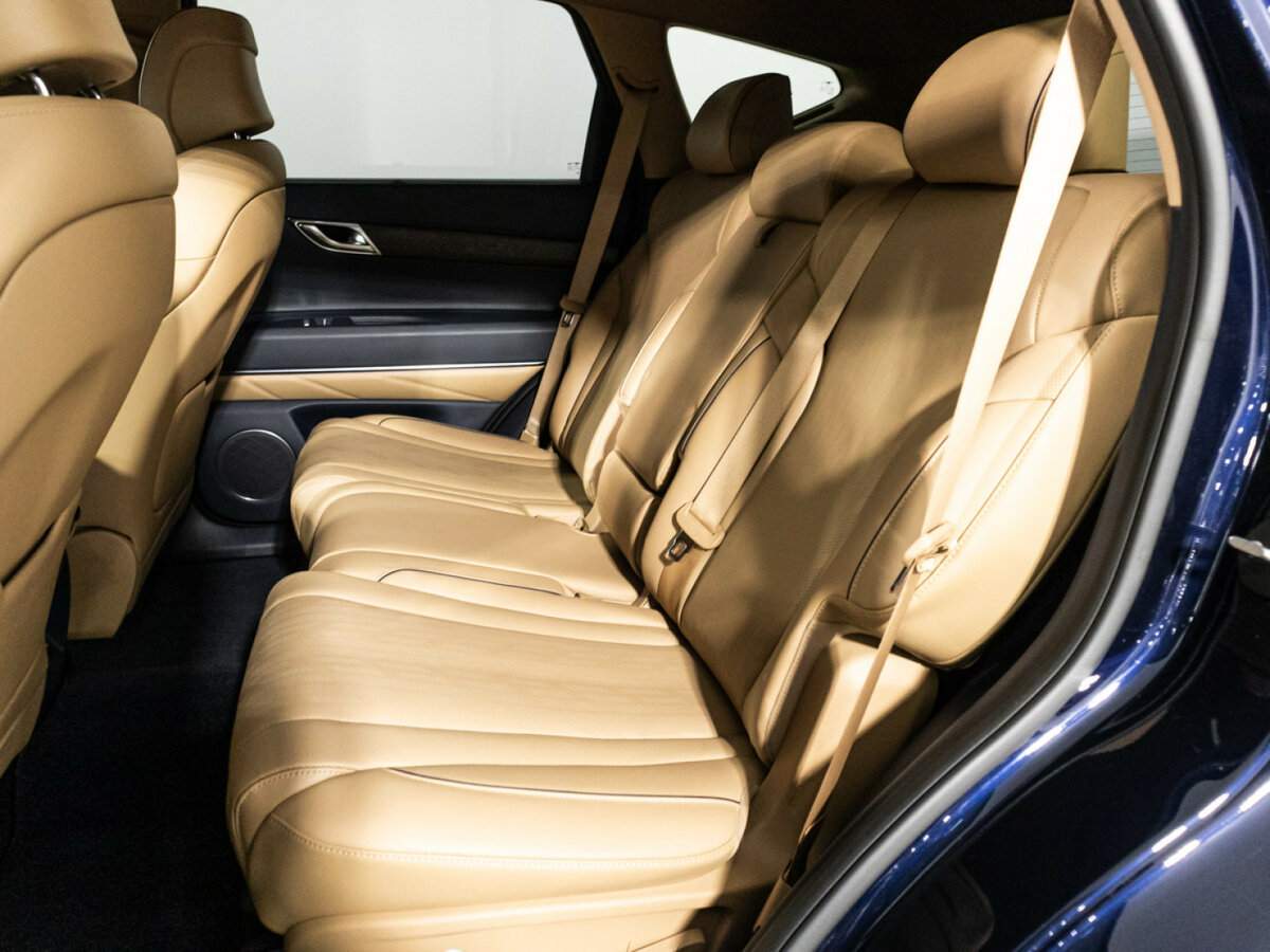 Genesis GV80 с пробегом — 2022 год. Фото: #9