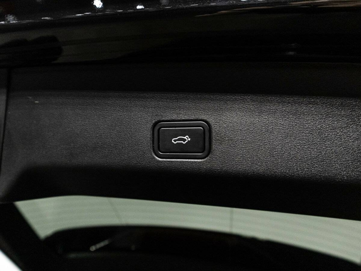 Geely Monjaro с пробегом — 2023 год. Фото: #15