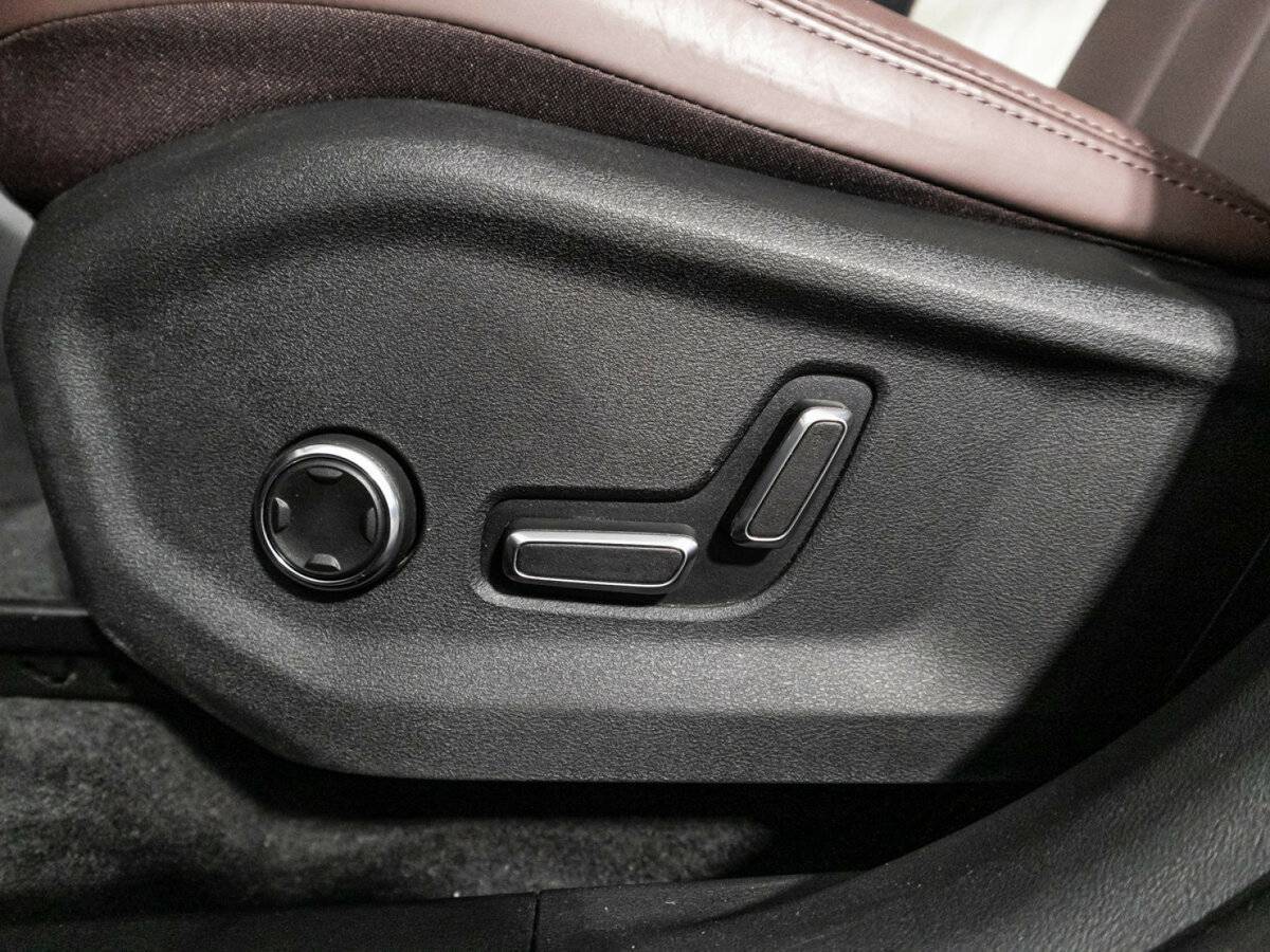 Geely Monjaro с пробегом — 2023 год. Фото: #16