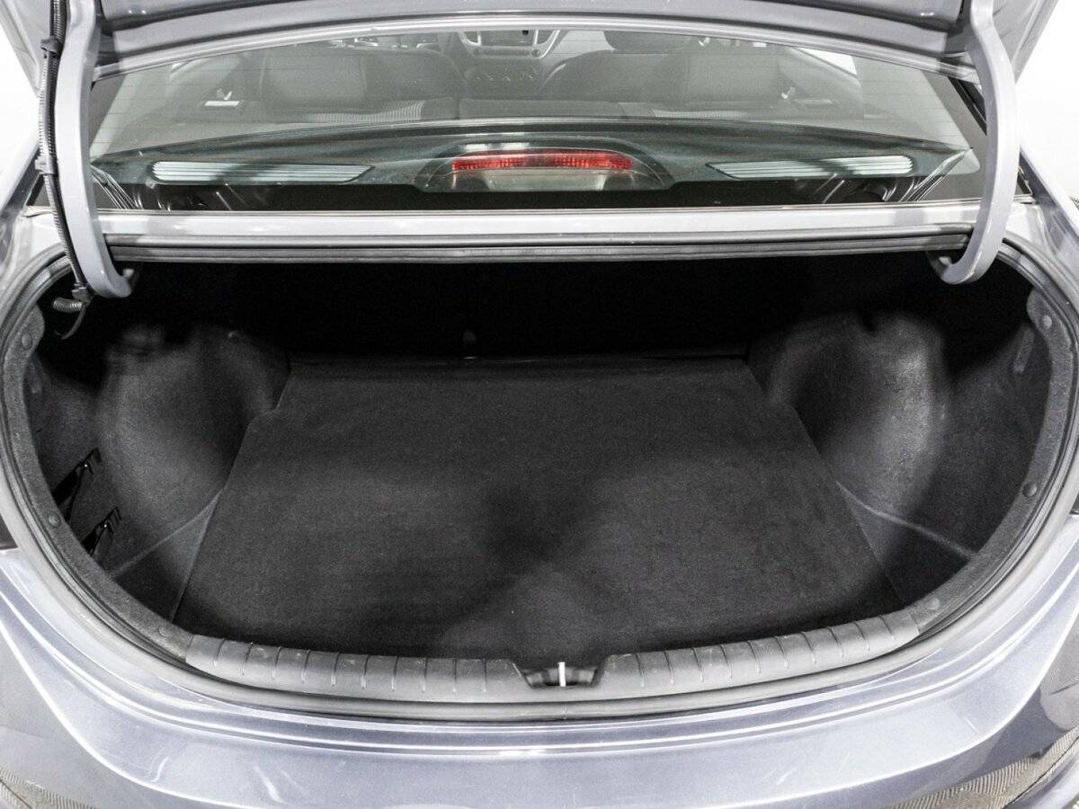 Hyundai Solaris с пробегом — 2021 год. Фото: #14