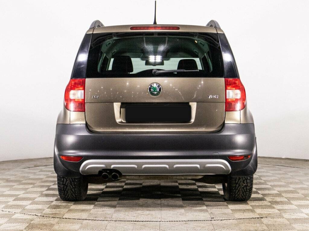 Skoda Yeti с пробегом — 2013 год. Фото: #5