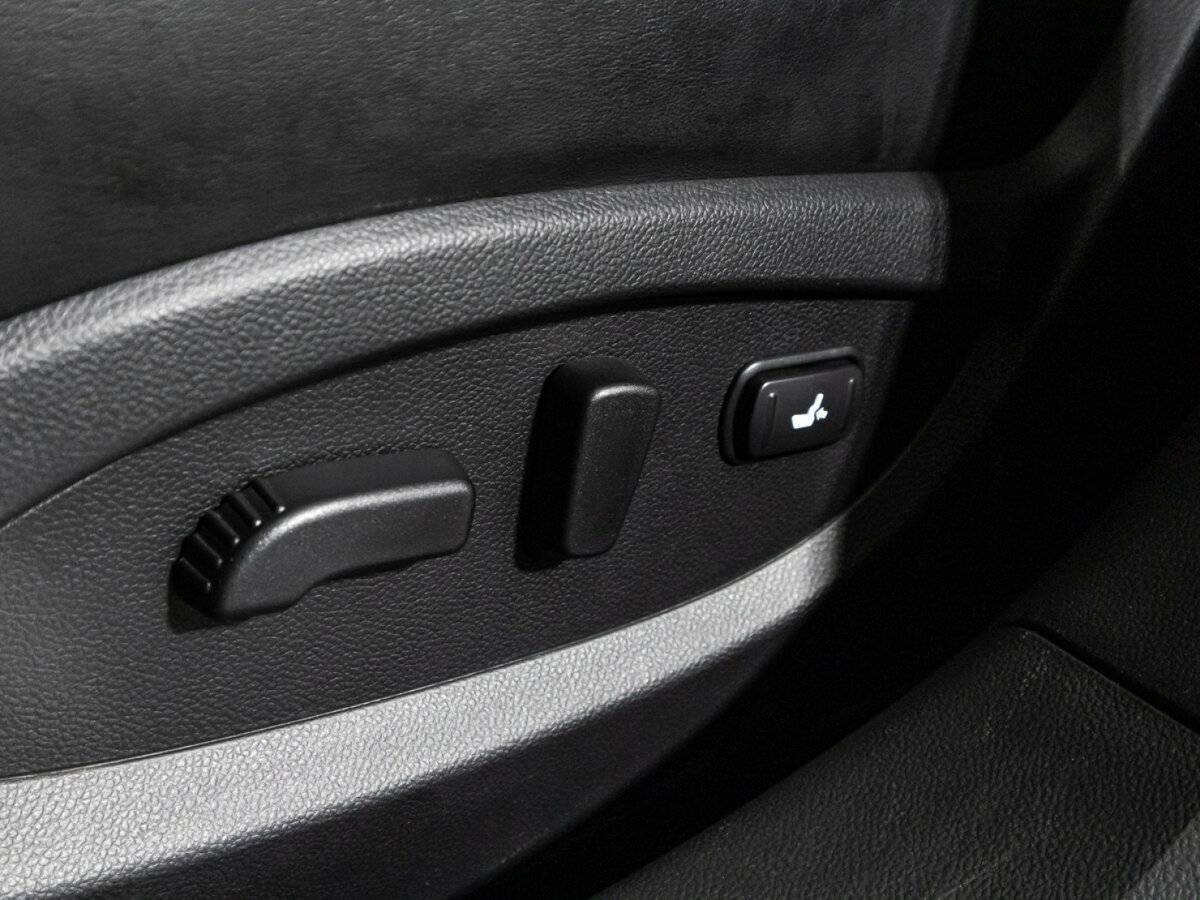 Infiniti QX70 с пробегом — 2016 год. Фото: #15