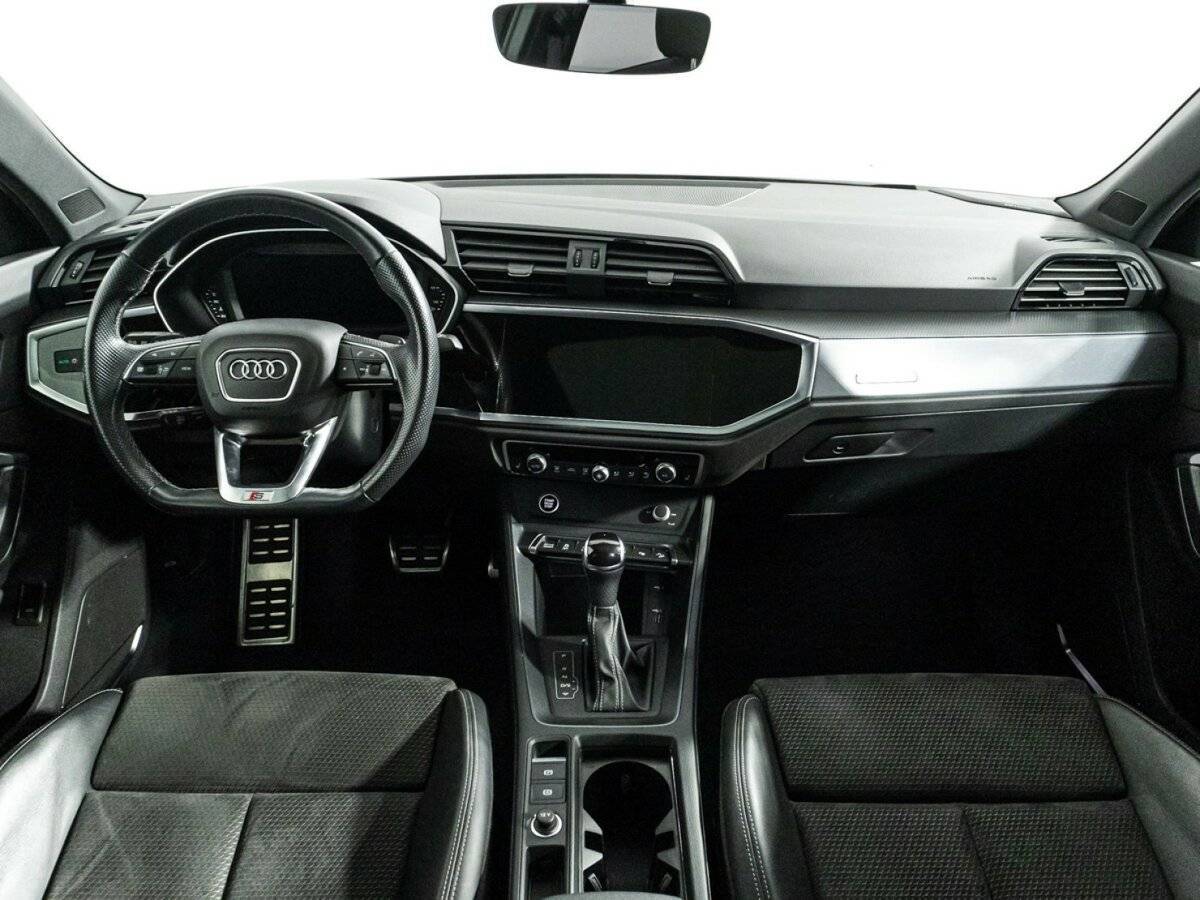 Audi Q3 Sportback с пробегом — 2020 год. Фото: #12