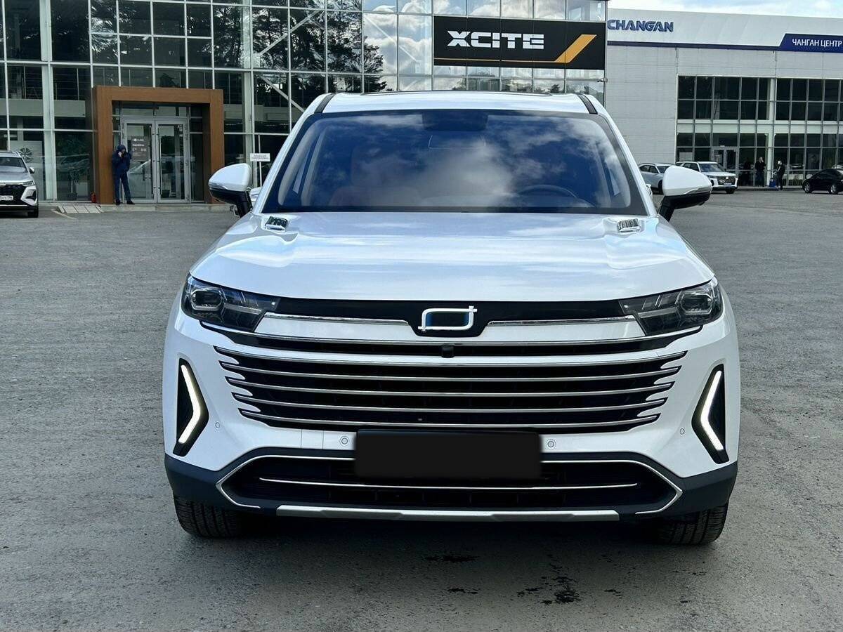 FAW Bestune T99 с пробегом — 2022 год. Фото: #1