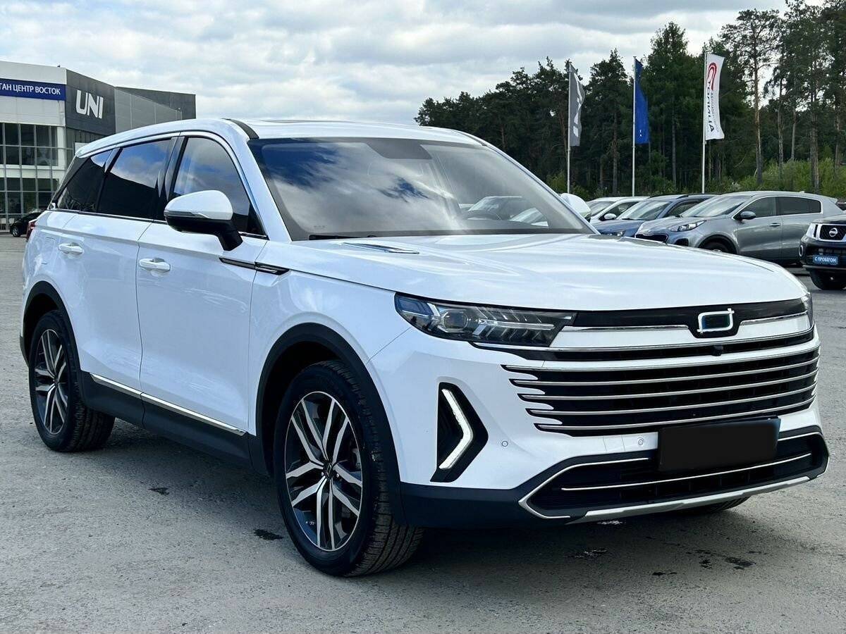 FAW Bestune T99 с пробегом — 2022 год. Фото: #2