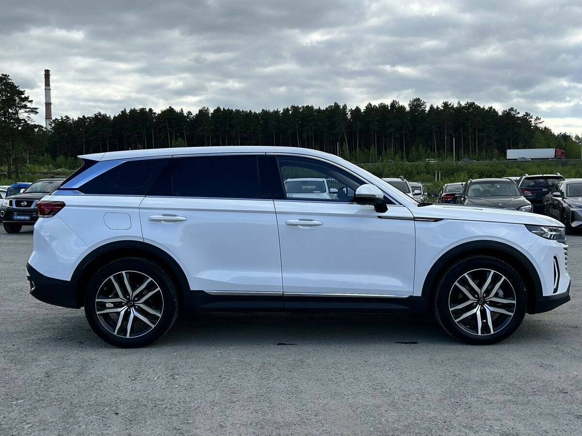 FAW Bestune T99 с пробегом — 2022 год. Фото: #3