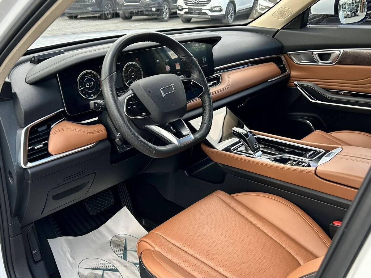 FAW Bestune T99 с пробегом — 2022 год. Фото: #13