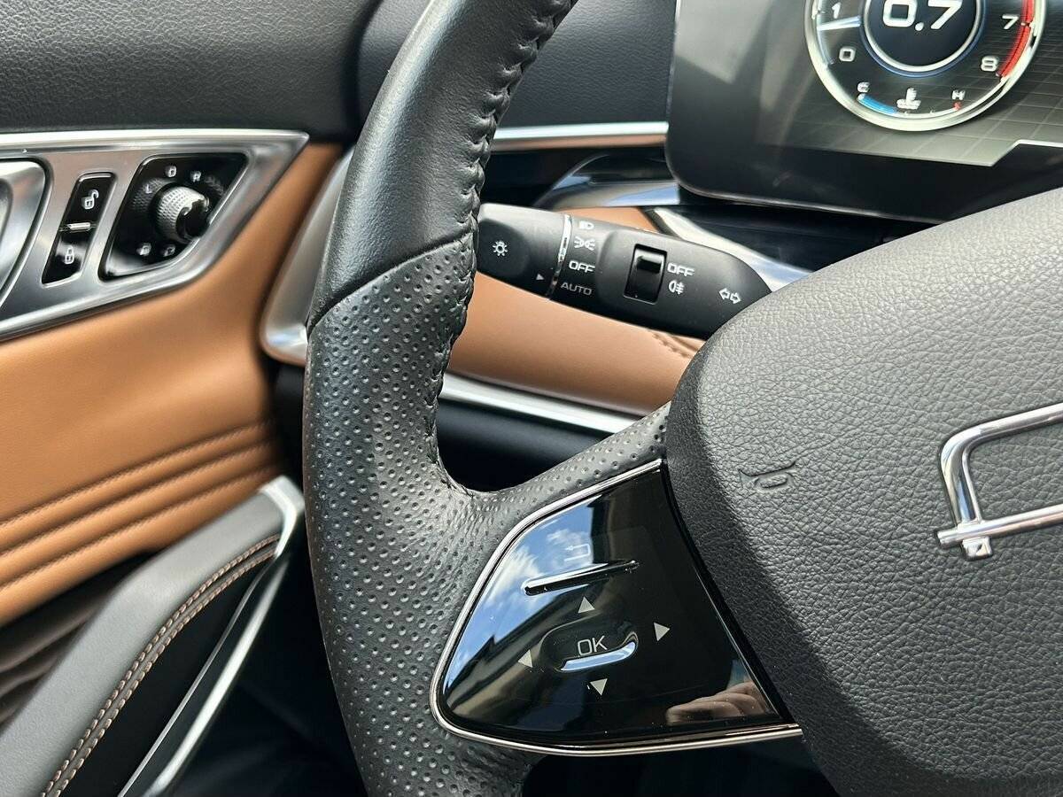 FAW Bestune T99 с пробегом — 2022 год. Фото: #15