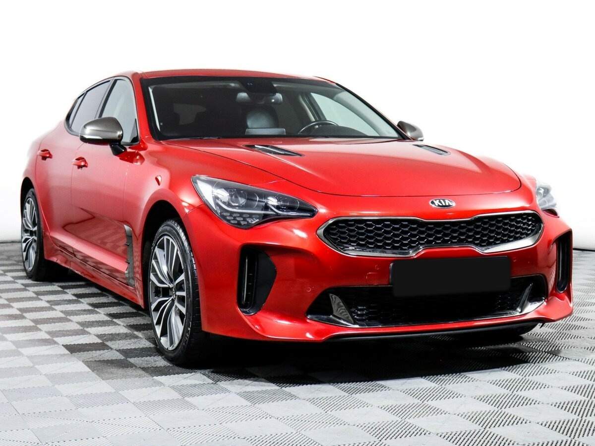 Kia Stinger с пробегом — 2019 год. Фото: #2